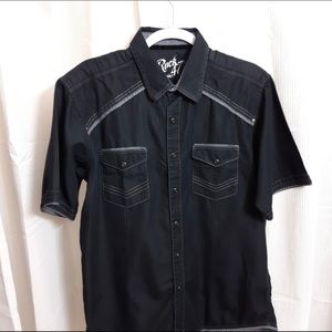 Rock 47 by Wrangler Short Sleeve Button Up…